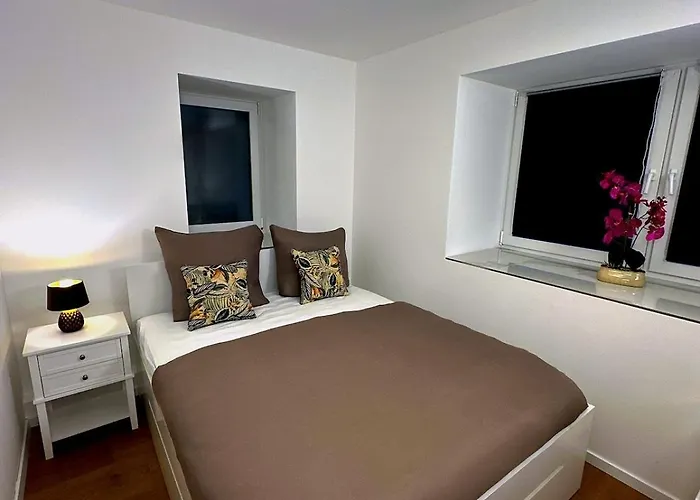 Arena Lage, Modern Und Stylisch